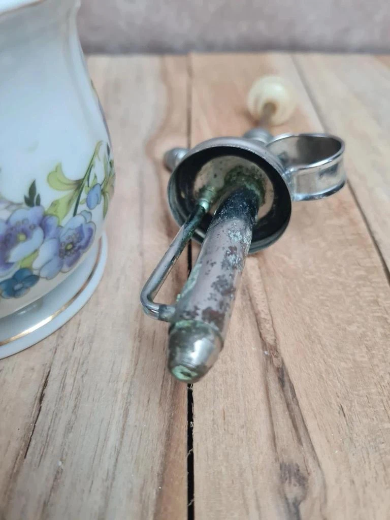 Oude porseleinen verstuiver met bloemendecor - vintage toiletartikel ♥️‍♥️ – photo 8